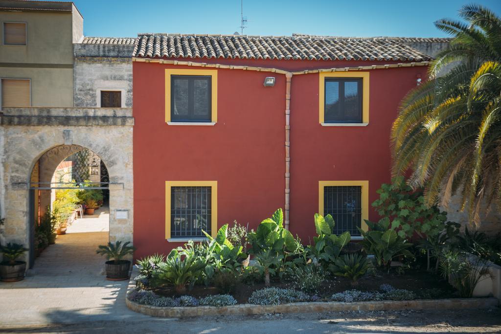 Hotel Baglio Catalano Custonaci Exterior photo